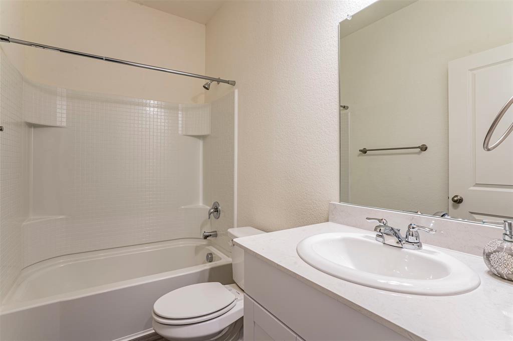 Gateway Parks - Residential Lease