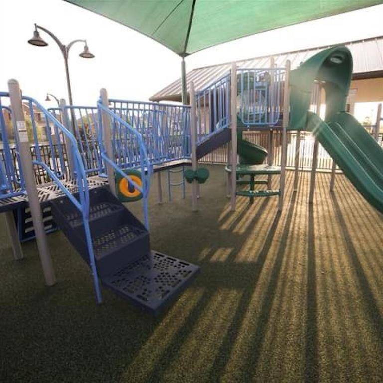 Gateway Parks - Residential Lease