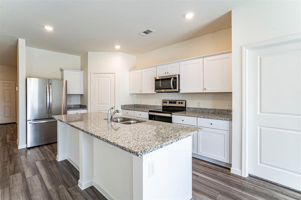 Gateway Parks - Residential Lease