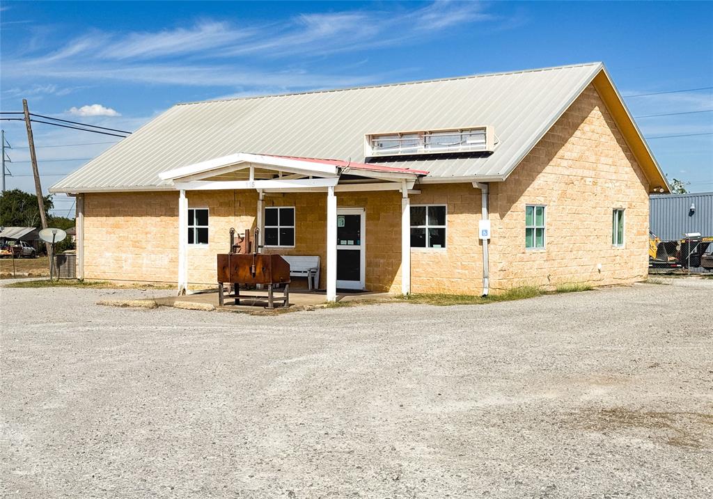 Mk&T Row - Commercial Sale