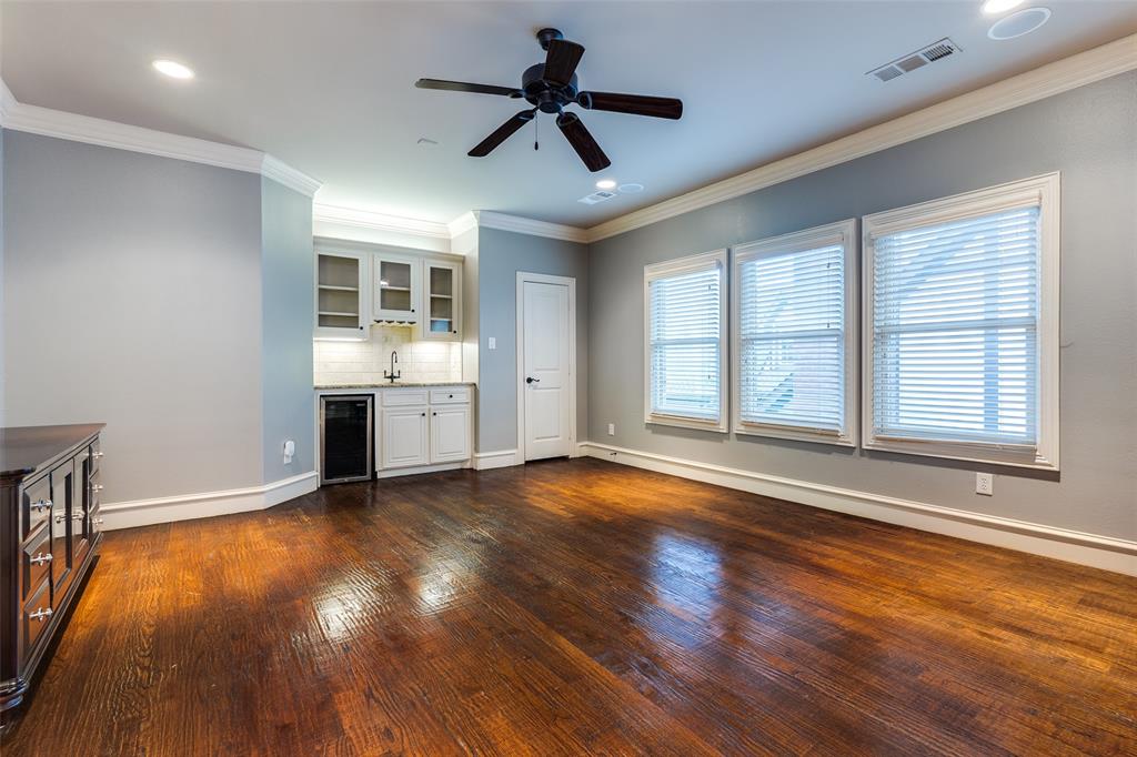 University Hills West - Residential