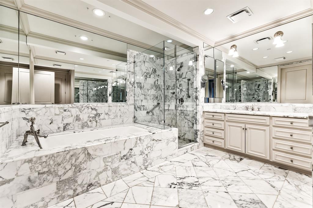 Vendome On Turtle Creek Condo - Residential