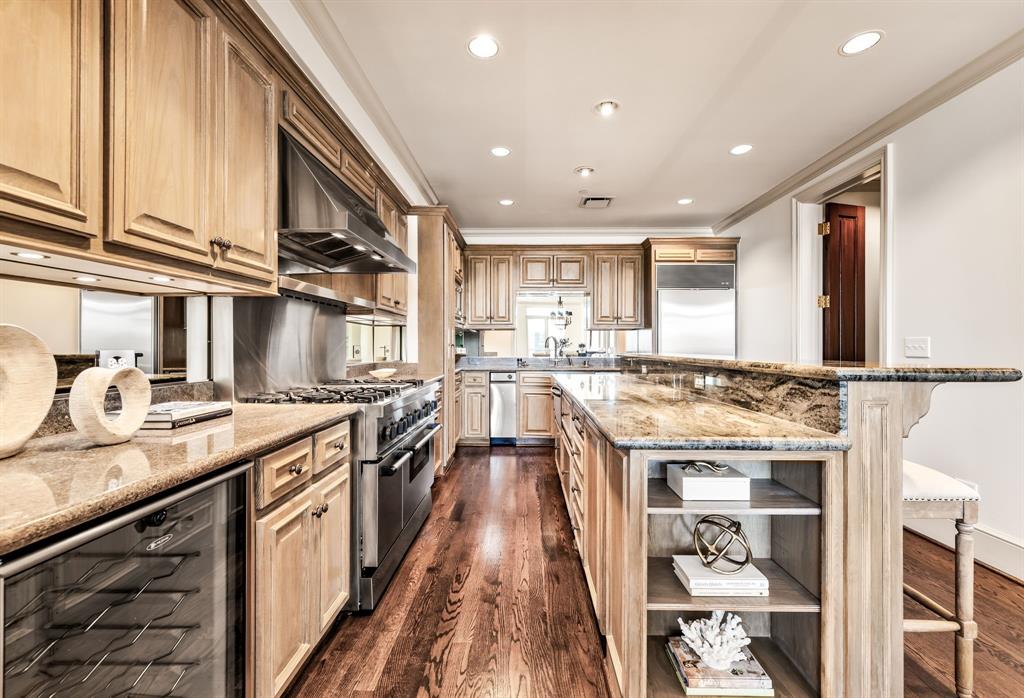 Vendome On Turtle Creek Condo - Residential