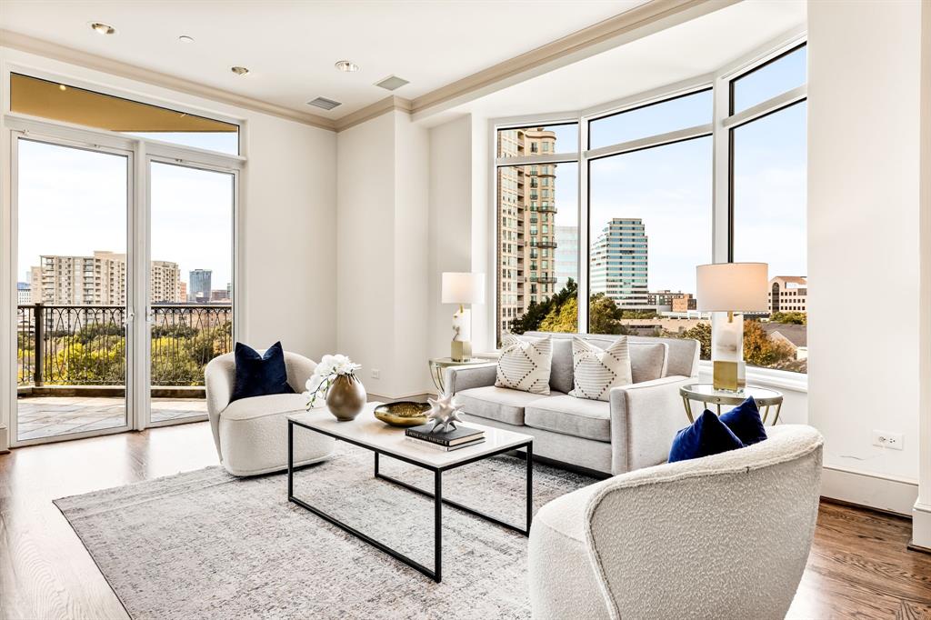 Vendome On Turtle Creek Condo - Residential
