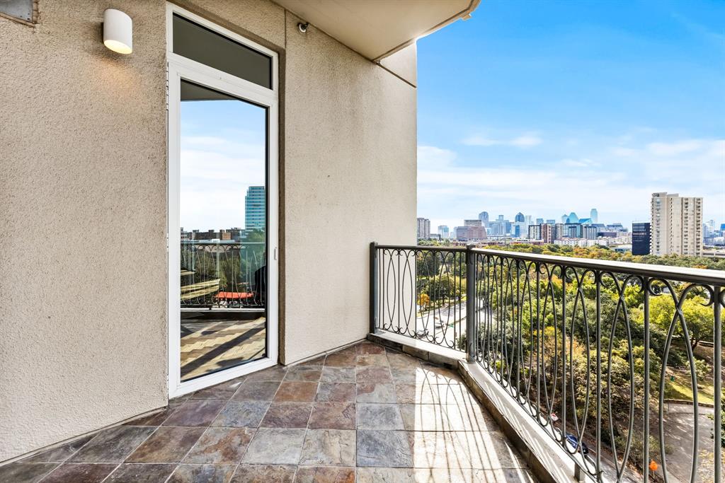 Vendome On Turtle Creek Condo - Residential