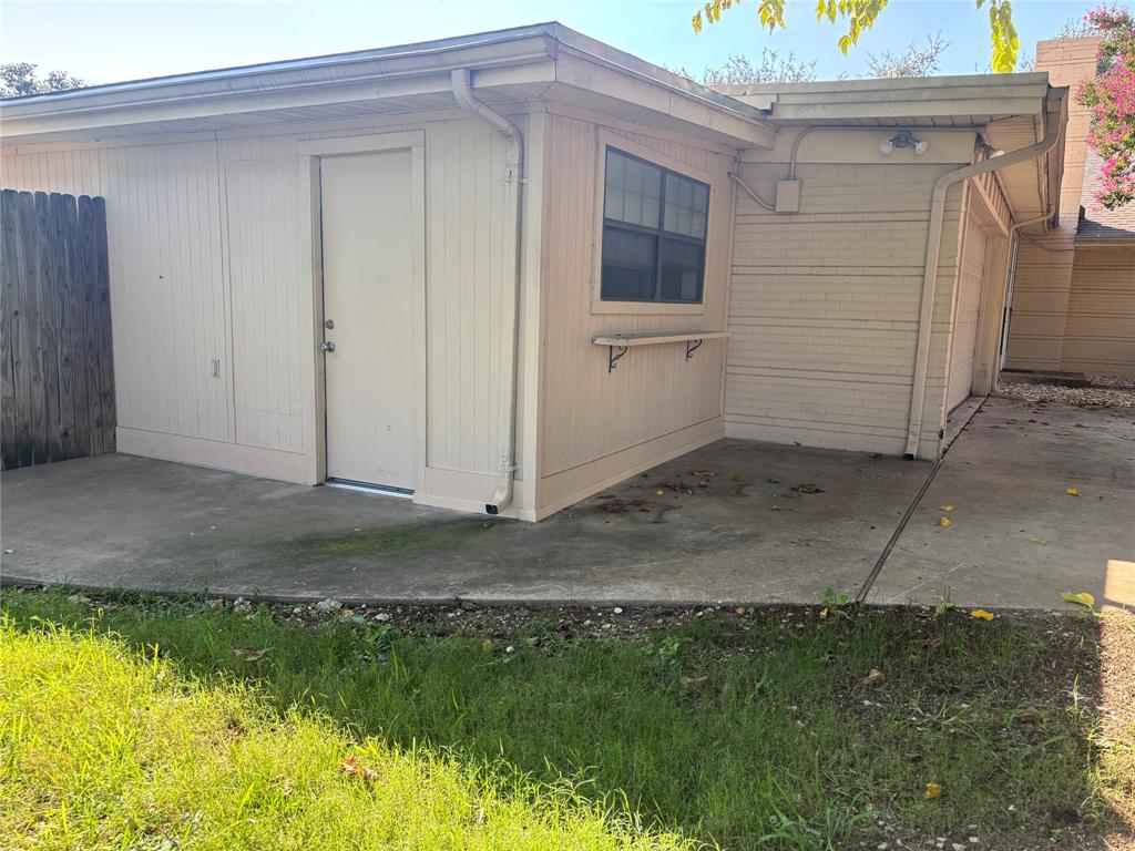 Overton West - Residential Lease