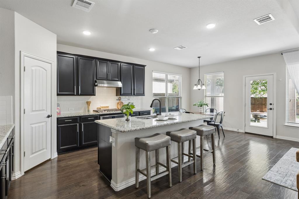 1545 Tanglewood Trail