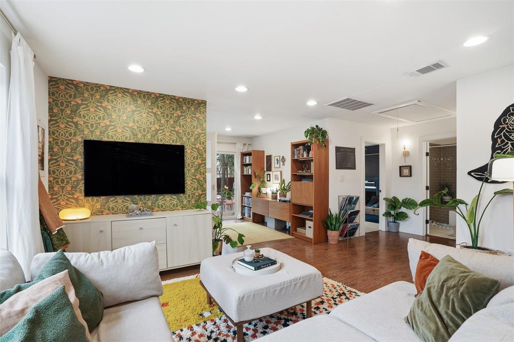 Sunset Annex - Residential