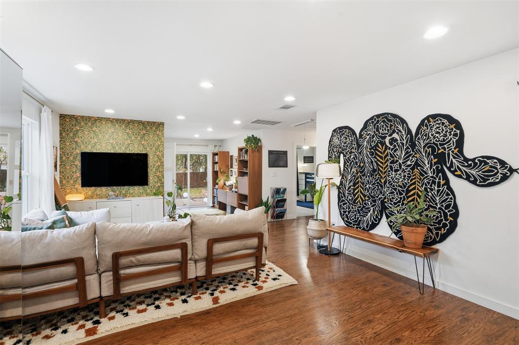 Sunset Annex - Residential