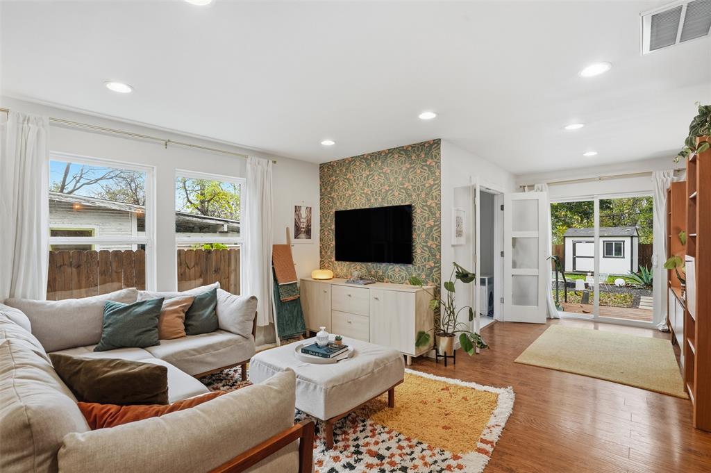 Sunset Annex - Residential