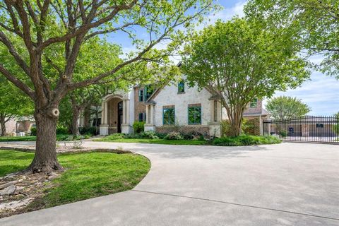 Photo of 542 Rolling Hills Road, Coppell, TX 75019 (MLS # 21225471)
