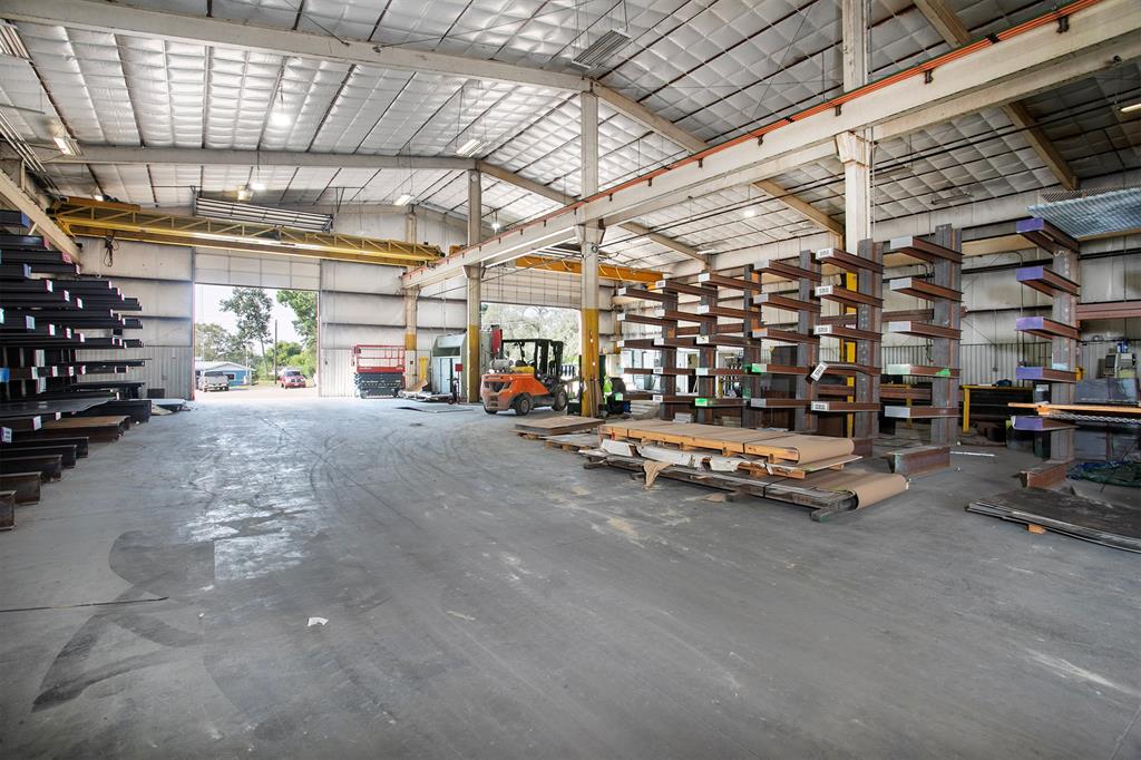 ABST A0396 W GATEWOOD - Commercial Sale