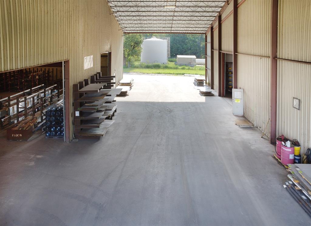 ABST A0396 W GATEWOOD - Commercial Sale