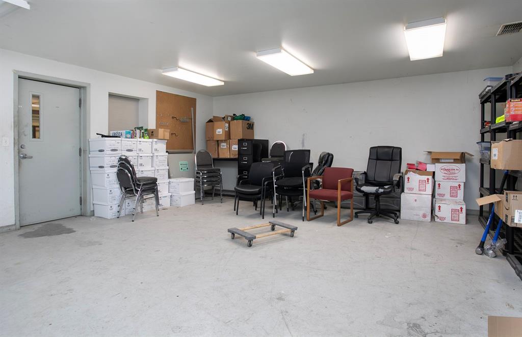 ABST A0396 W GATEWOOD - Commercial Sale