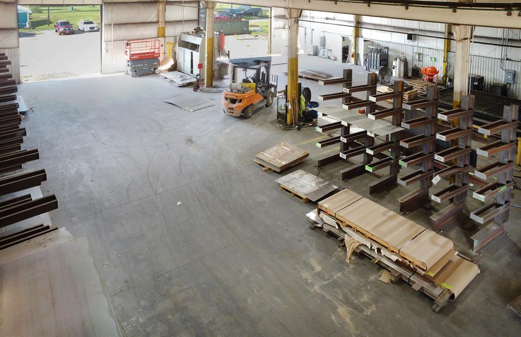 ABST A0396 W GATEWOOD - Commercial Sale