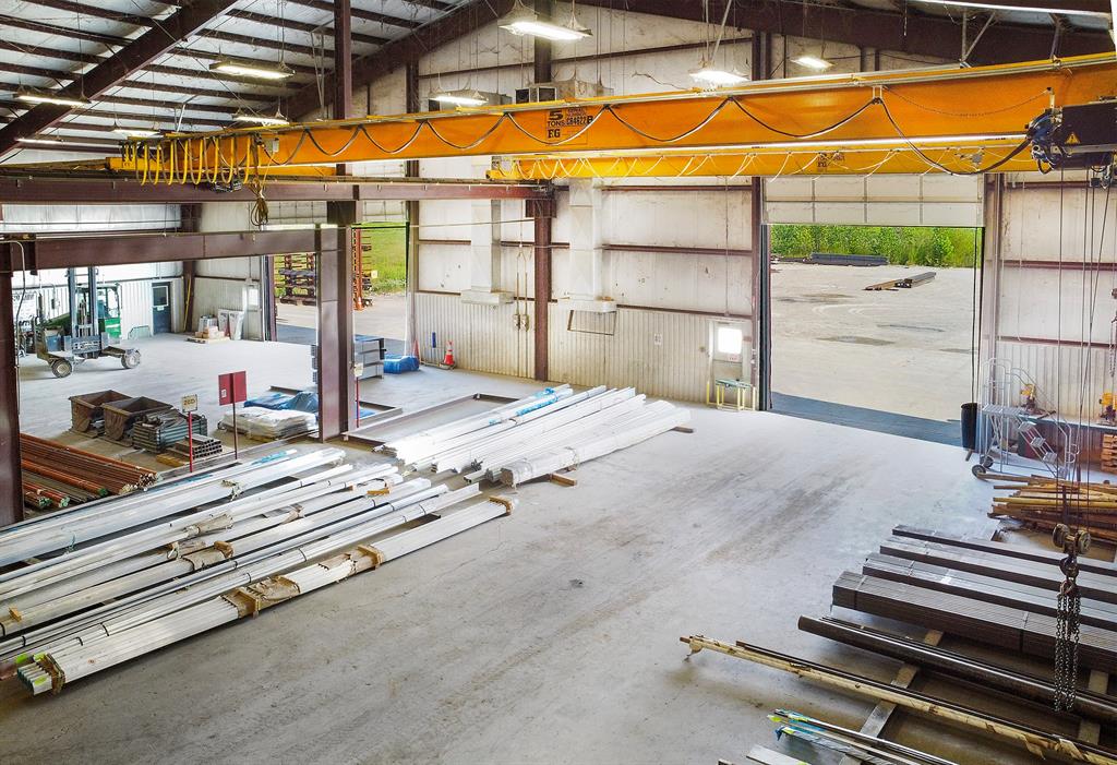 ABST A0396 W GATEWOOD - Commercial Sale