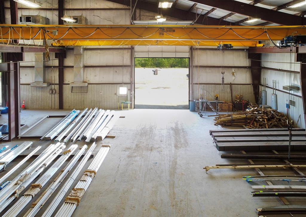 ABST A0396 W GATEWOOD - Commercial Sale