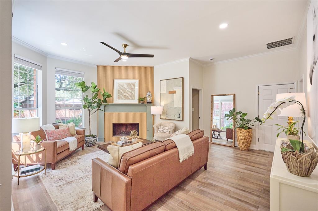 6637 Oakmont Court