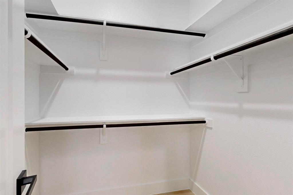 Wahhoo & Jas J Collins - Residential Lease