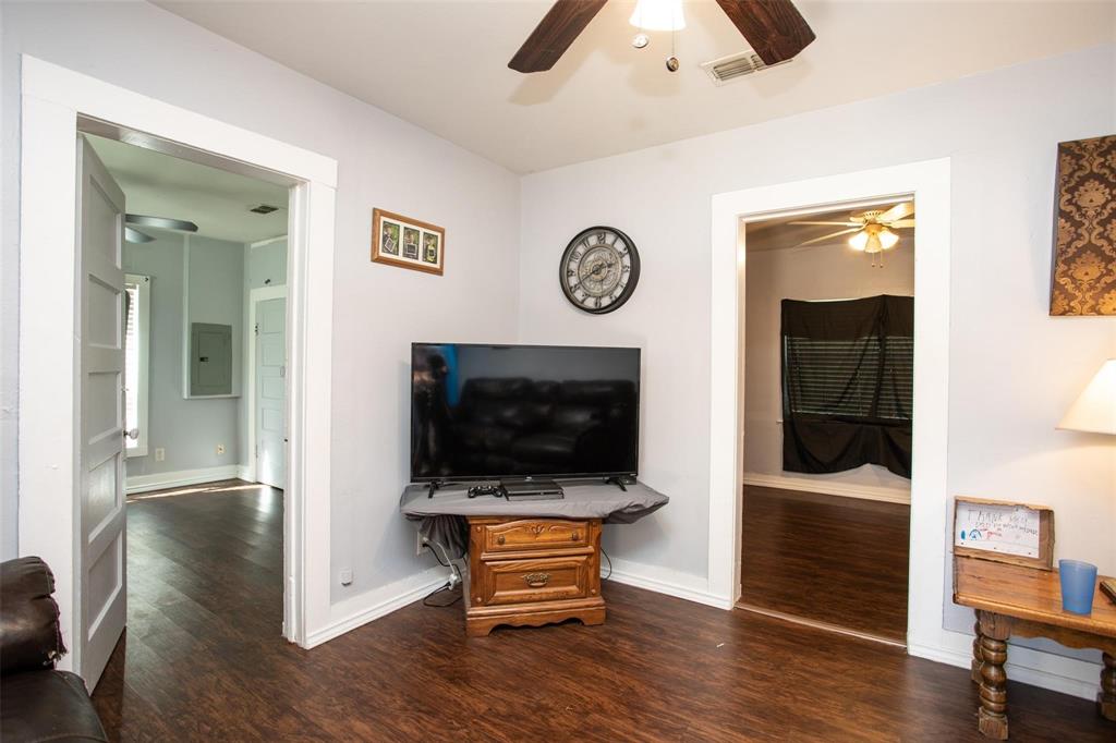 716 ROCKY RIDGE FLATTS Road