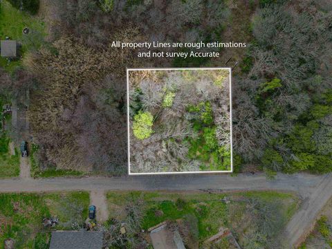 3922 Hedge Row Street Granbury TX 76048