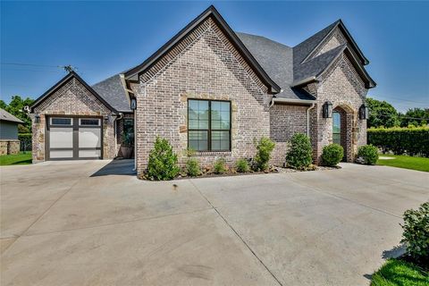 1001 Quarry Court Granbury TX 76048