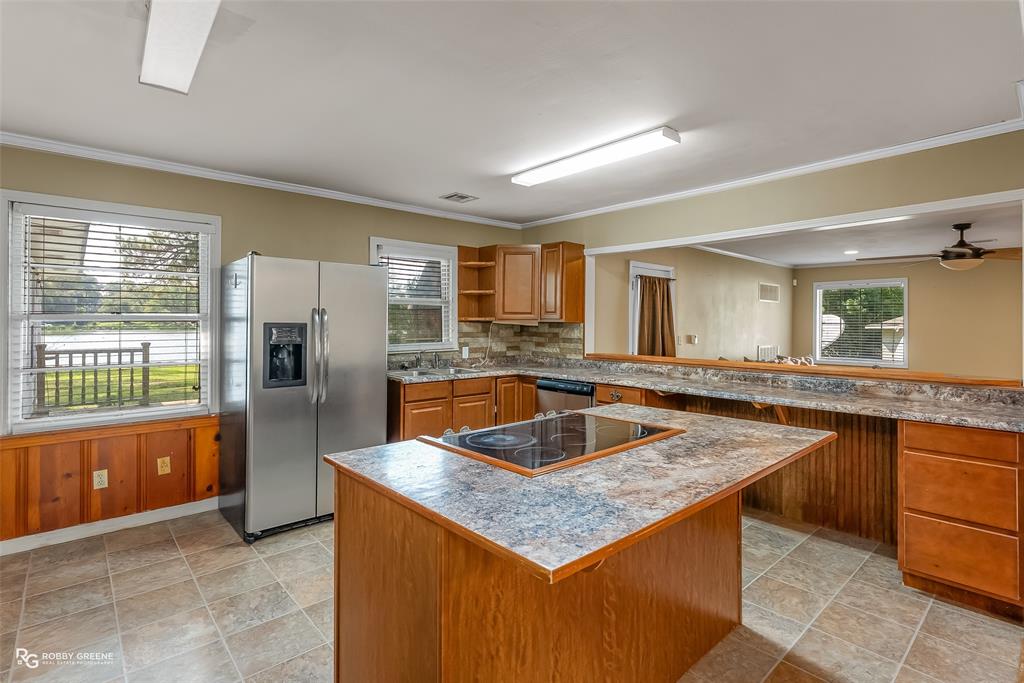 LAKESIDE SUB - Residential