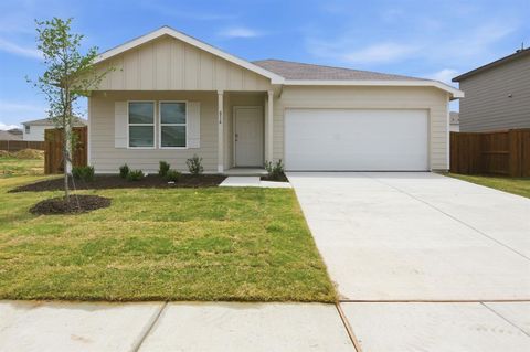 Photo of 816 Bluffview Drive, Cleburne, TX 76031 (MLS # 21238803)