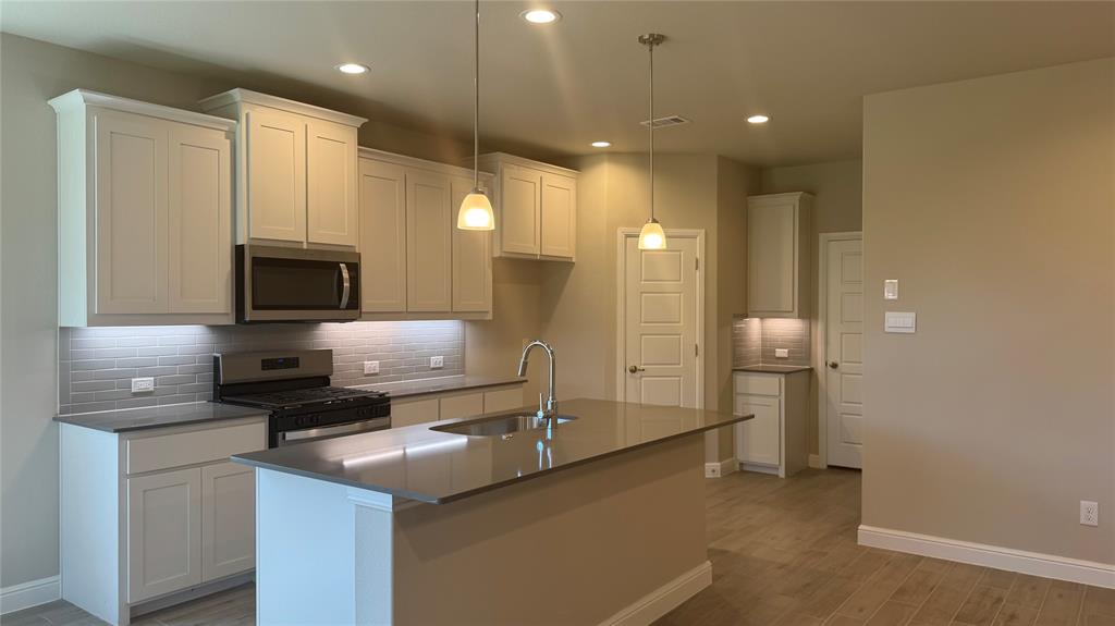 432 PICKETT CREEK Drive