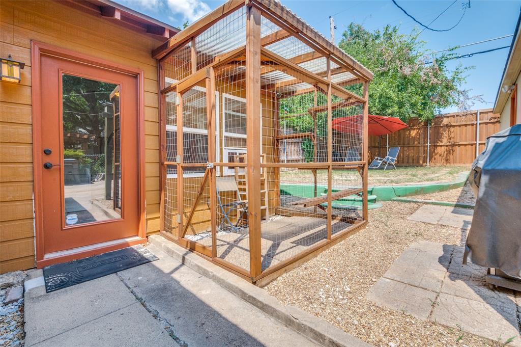 Ravinia Heights - Residential