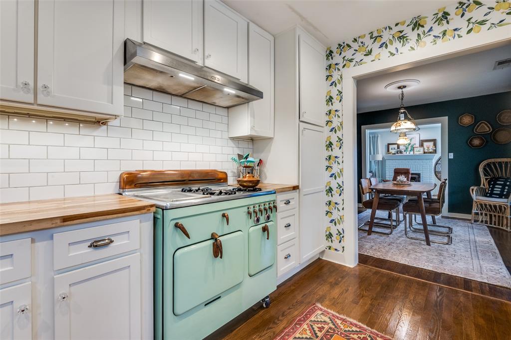 Ravinia Heights - Residential