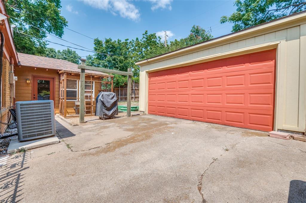 Ravinia Heights - Residential