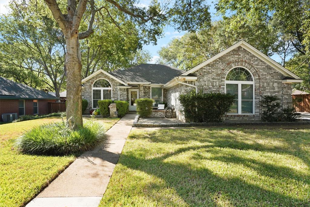 1313 Tanbark Court