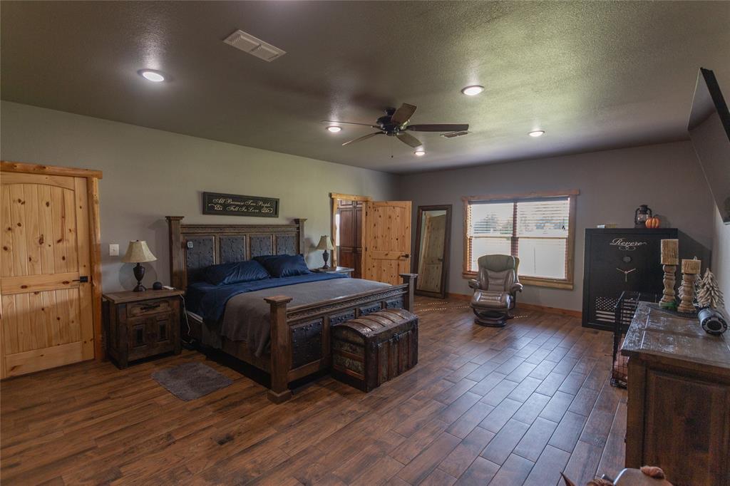 W Dykes - Residential