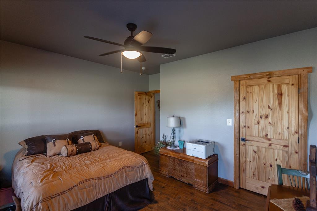 W Dykes - Residential