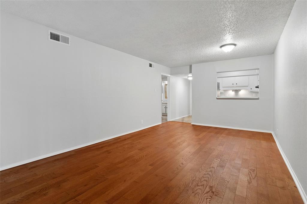 5311 Fleetwood Oaks Avenue 163