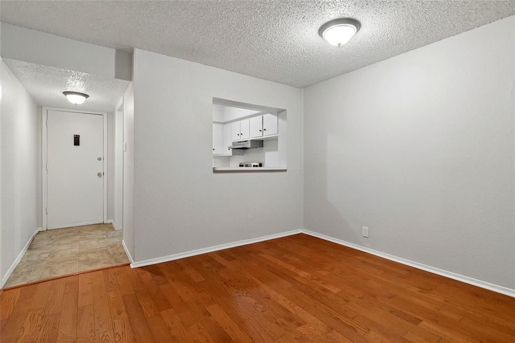 5311 Fleetwood Oaks Avenue 163