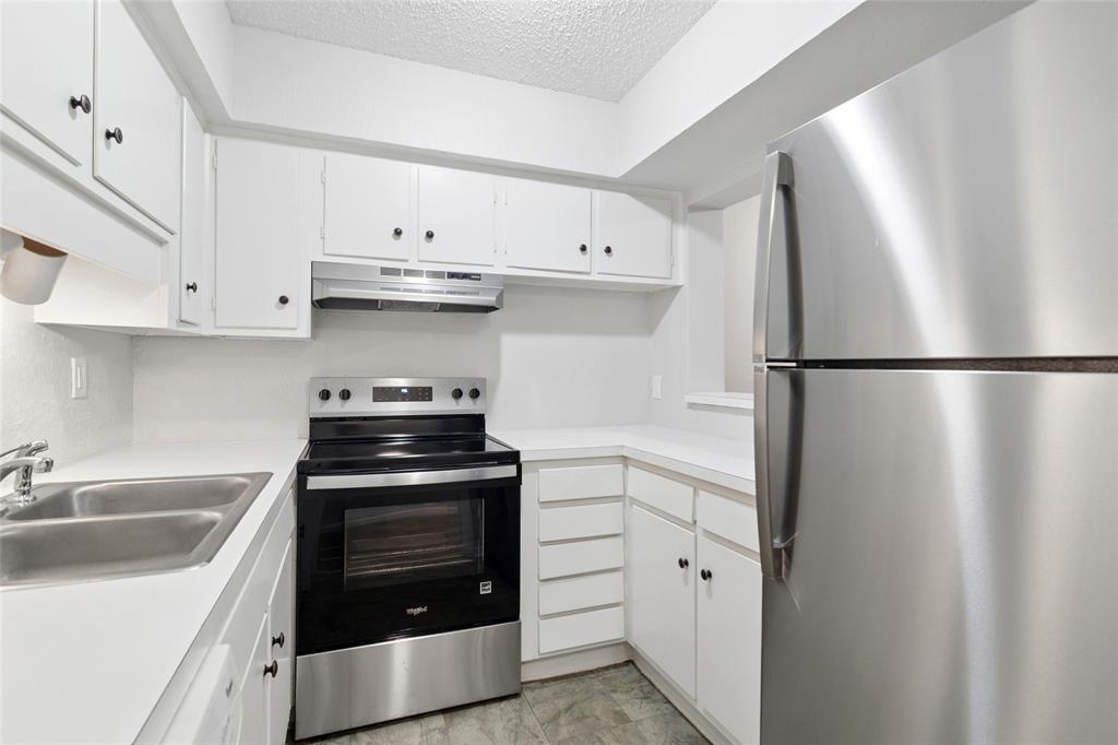Towneoaks Terrace Condo - Residential