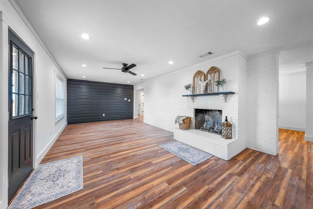 SUR: BARRON HENRY - Residential