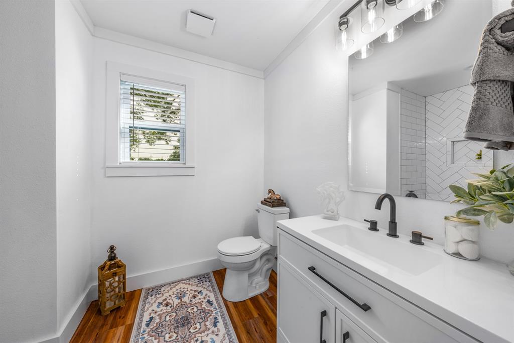 SUR: BARRON HENRY - Residential