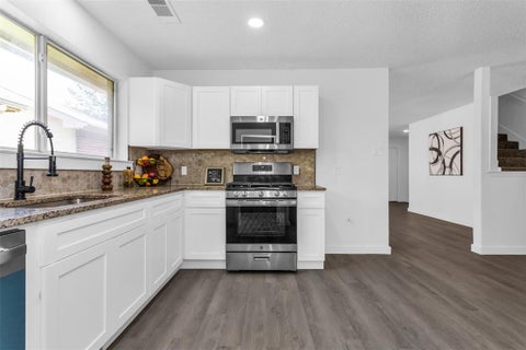 Tiny photo for 522 Alameda Avenue, Duncanville, TX 75137 (MLS # 21341315)