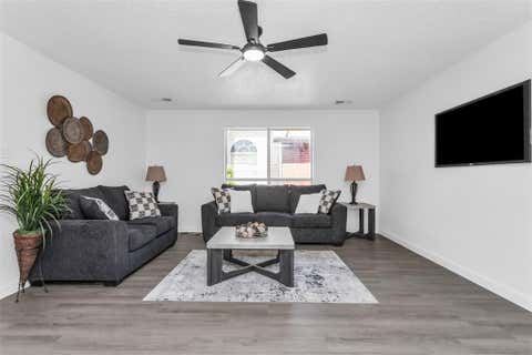 Tiny photo for 522 Alameda Avenue, Duncanville, TX 75137 (MLS # 21341315)
