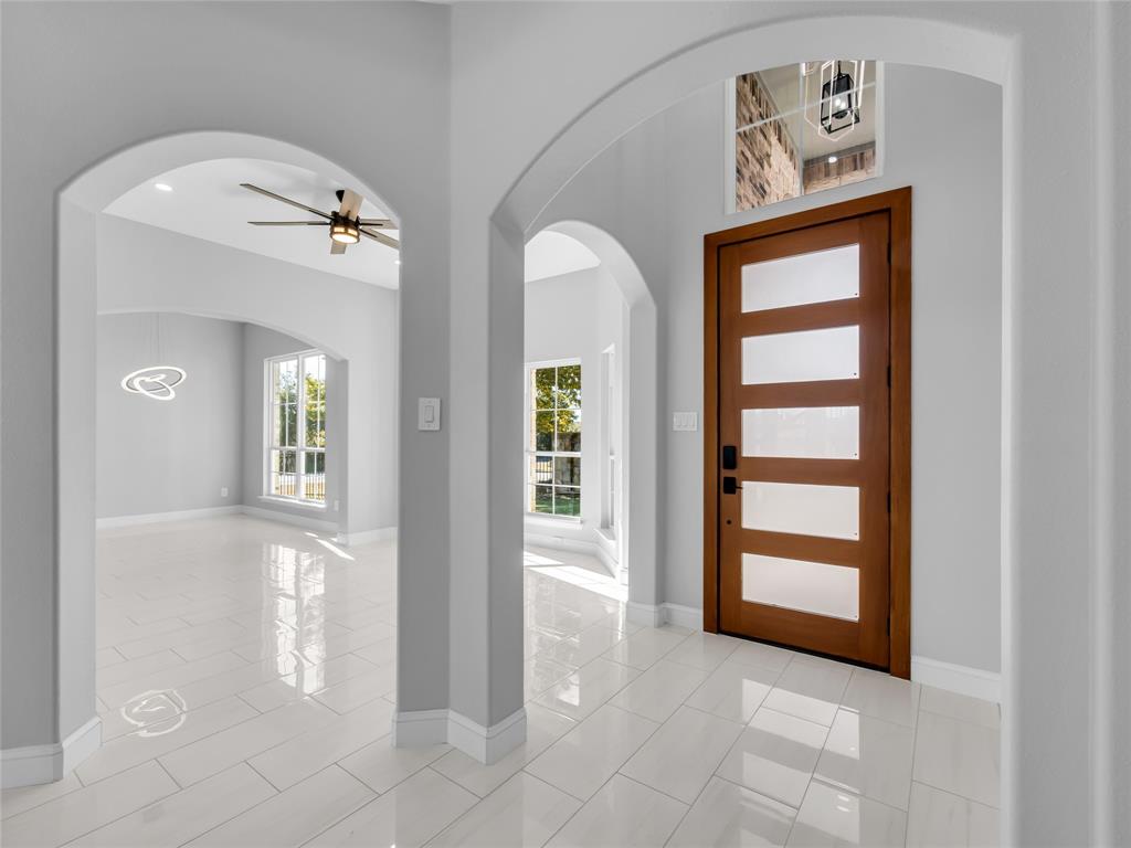 2900 Terrytown Drive