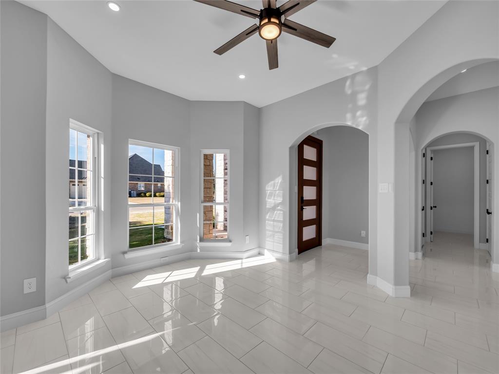 2900 Terrytown Drive