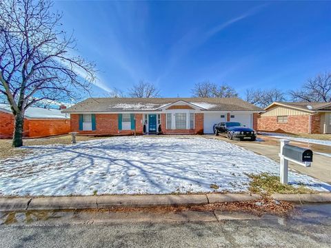 Photo of 818 Avenue F, Abilene, TX 79601 (MLS # 21166690)
