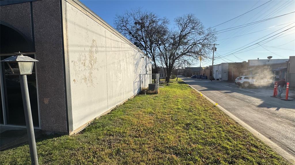 112 Wes Jespersen Way