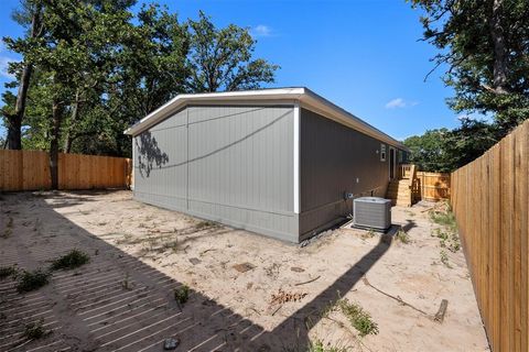 A home in Granbury