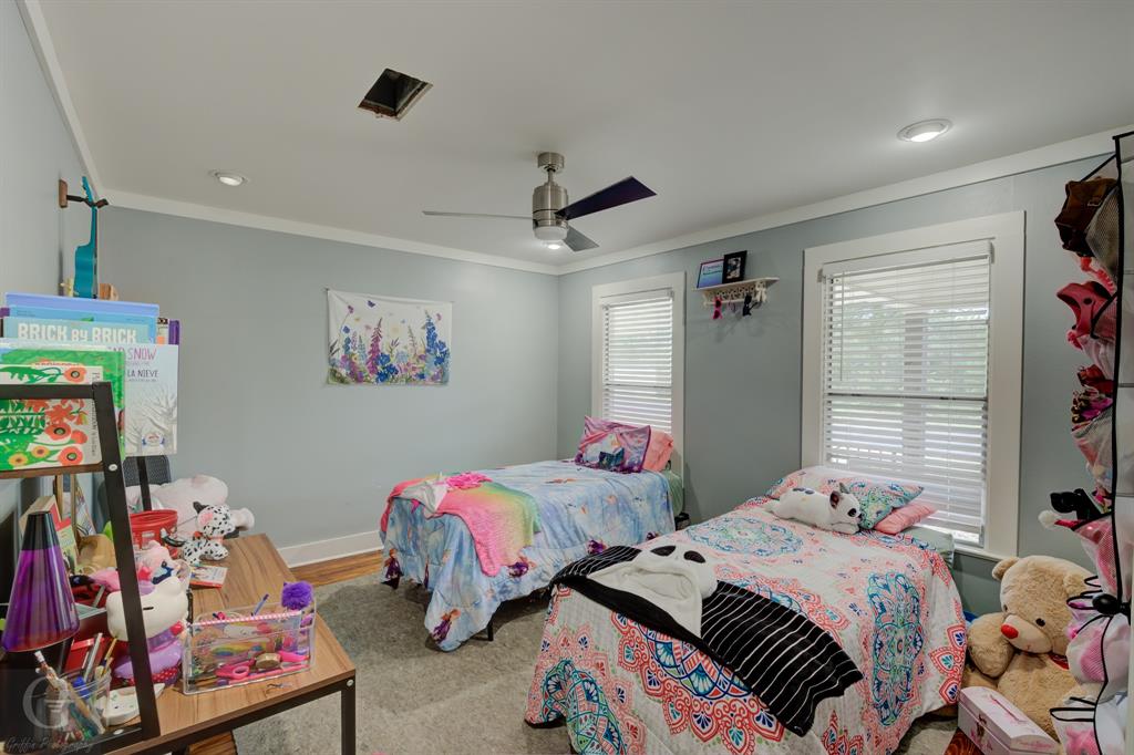 Claffeys W B Resubdv - Residential