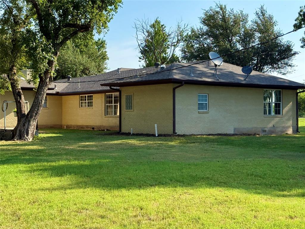 1703 County Road 312