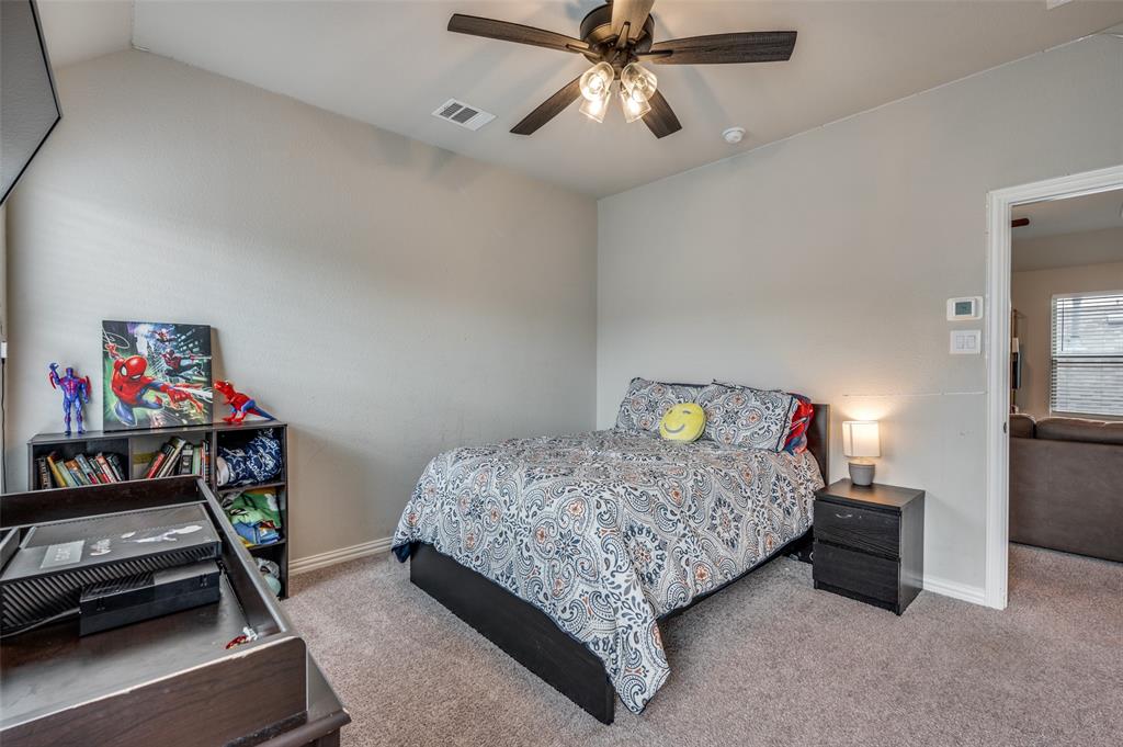 Valencia-Lk Ph 3b - Residential